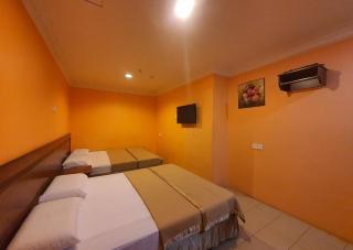 Highway Budget Hotel - 1
