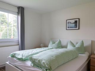 Holiday home with private garden - Friedrichsbrunn - 1