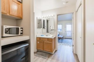 2401 Pitchfork - 7