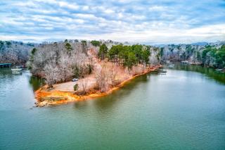 Lakeside Oasis - Gainesville - 7
