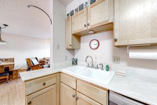 Pine Acres 109 - Hideaway - 2