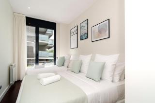 Sitges Spaces Garden Paradise 3 bedroom, 3 bathroom, huge PRIVATE garden-terrace, pool- sleeps up to 8 - Sitges - 9