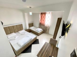 Hotel Heimli - Pristina - 7