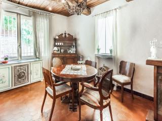Charming holiday home in Lorgues with pool - Lorgues - 7