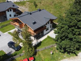 Chalet in Muehlbach am Hochkoenig with sauna - Mühlbach am Hochkönig - 0