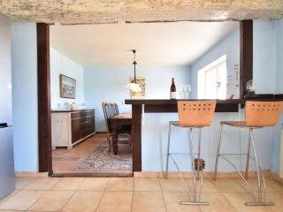 Comfortable holiday home with pool - 4
