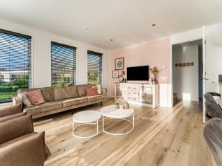 Holiday home in De Koog Texel with infrared sauna - Westermient - 8