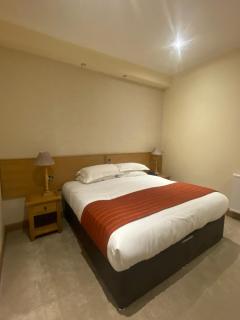 The City Hotel - Dunfermline - 4
