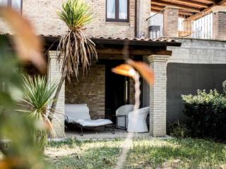 Apartment in Marche near Sibillini Mountains - 2