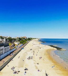 Lovely family home, 5 minutes from the beach - Clacton-on-Sea - 3