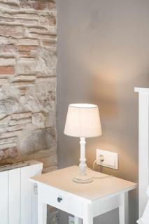 Revitalized Apartment in Historical Building - Girona - 7