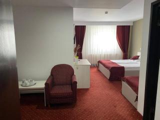 Hotel Miraj - Restaurant & Sauna & Biliard - Poiana Brasov - 8