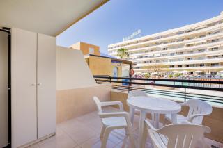 Great Location 1 Bedroom apartment - 1