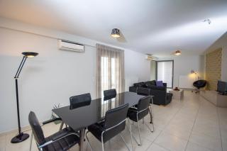 Spacious Fully Equipped 3BD 2Bath Apt in the heart of city with Balconies AC and fast WIFI #2 - Heraklio - 6