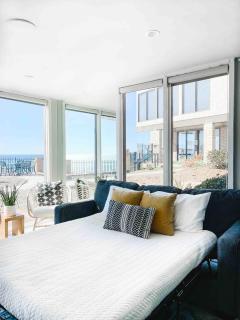 Oceanfront Condo, Hot Tub, Heated Pool, Beach Access, Beach Gear - Solana Beach - 1