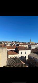 Le 35 Liberté-Spacieux appartement avec balcon et local vélos-Centre Commercial Polygone Béziers - Béziers - 4
