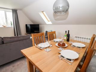 Tree Tops - Witney - 5