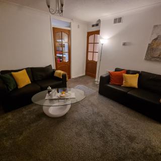 PREMIER - Whifflet Apartment - Coatbridge - 7