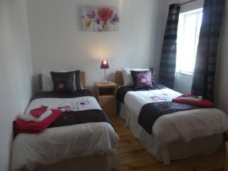 No 1 Killarney Holiday Village Vacation Home - Killarney - 1