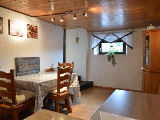 Holiday home in Auw near town center - Auw - 2