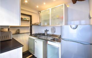 Lovely Apartment In Genova With Wifi - 4