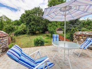 Traditional Holiday Home in Brinon sur Beuvron - - 6