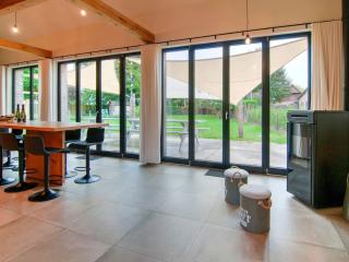 Holiday Home in Bocholt with Fenced Garden - Bocholt - 1