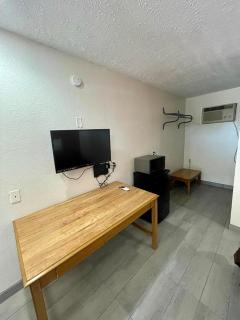 Red River Inn - - 1