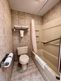 Red River Inn - - 7