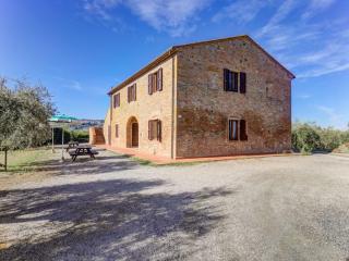 Holiday home in Tuscany with shared pool - 4