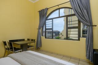 Ushaka Holiday Apartments - Durban - 3