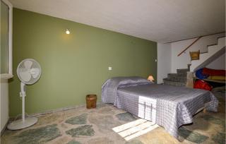 Awesome Apartment In San Lorenzo - San-Lorenzo - 3
