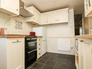 Gurnard's Cottage - Treen - 2