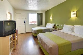 Motel 6 Fort Worth, TX East - Fort Worth - 3