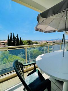 Floriana - Cannes - 0