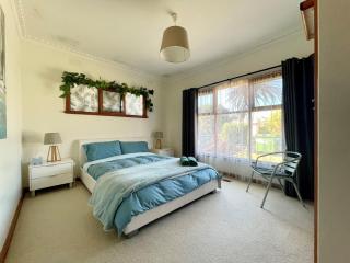 Sunryes Beach House - Rye - 5