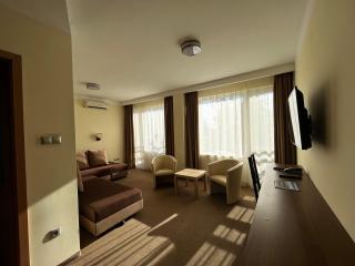 Nereus Park Hotel - Balatonalmádi - 2