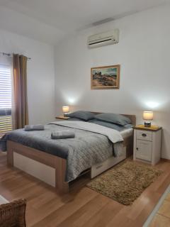 Apartments Marijan - Orebić - 0