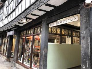 Luxury Apartment Opposite The Shambles - York - 5