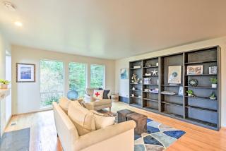 Unique Port Ludlow Home with 3 Decks and Hot Tub! - Port Ludlow - 6