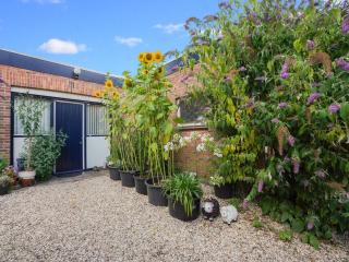 Bungalow in Landgraaf with terrace - Landgraaf - 3
