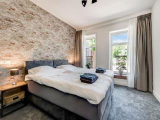 Holiday Home with bubble bath - Kootstertille - 5