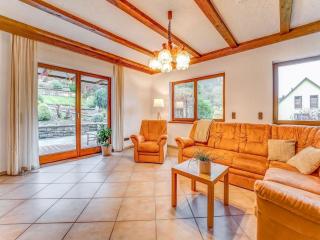 Spacious flat in Adenau near the Nürburgring - Adenau - 2