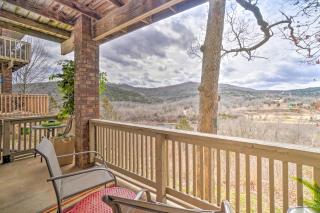 Resort Condo in Branson with Mountain and Lake Views! - Branson - 9