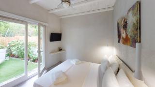 Yalos luxury home - 5