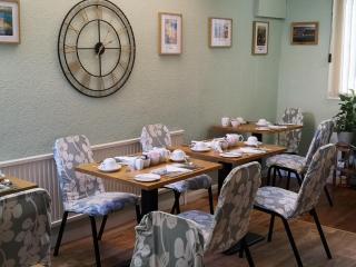 The Phoenix Guest House - Scarborough - 3