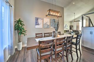 Top-Notch Las Vegas Oasis with Games, Golf and More! - 8