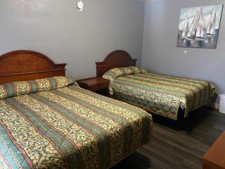 Surf Motel and Apartments - 7