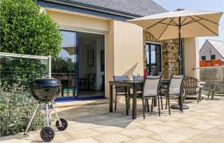 Gorgeous Home In Saint-Germain-Sur-Ay - Saint-Germain-sur-Ay - 4