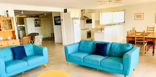 Blakeney Holiday House - Emu Bay - 4